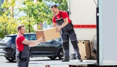 how to pack efficiently for a moving truck hire