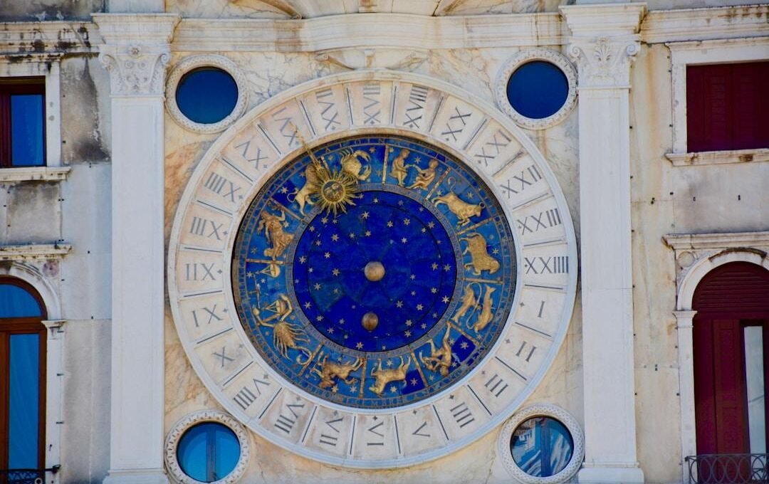 what can you glean from your daily horoscope