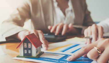 choosing the right mortgage broker