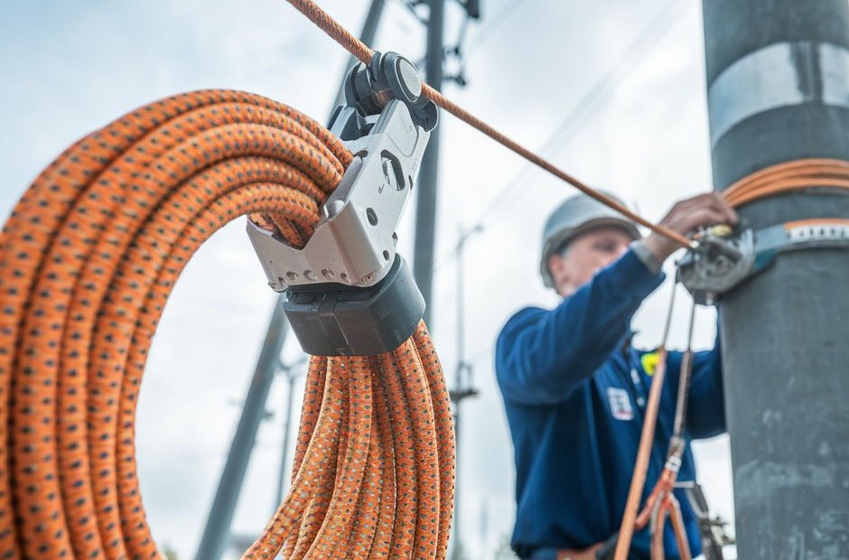 right telstra rope for cable installations