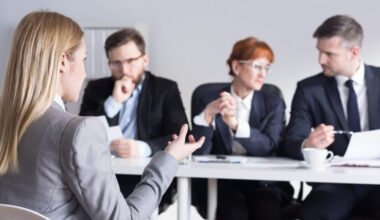 why should employers hire an employment lawyer early