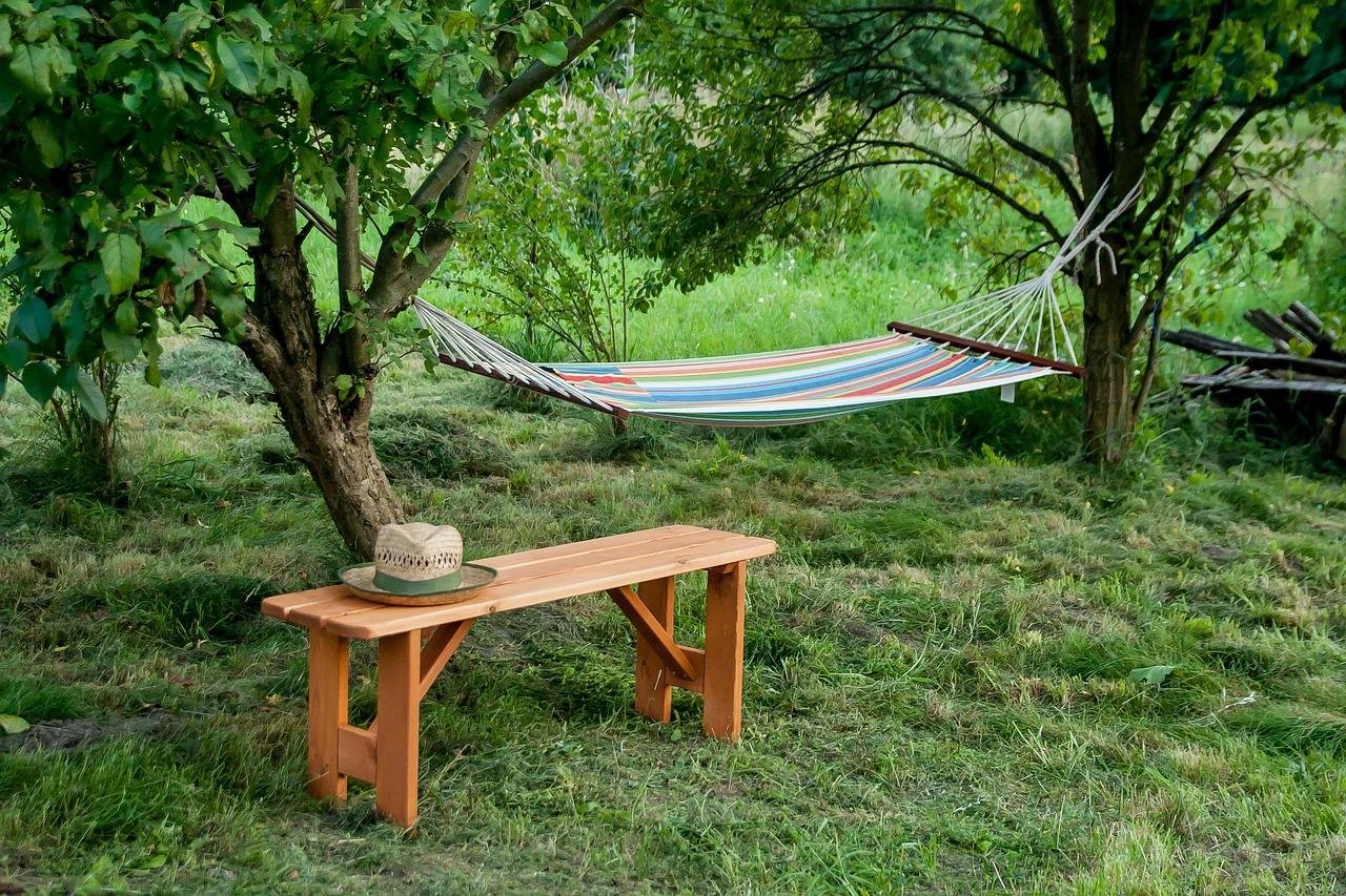creative ways to set up a jumbo hammock