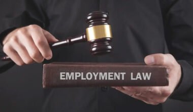 essential clauses in employee contracts every worker should know