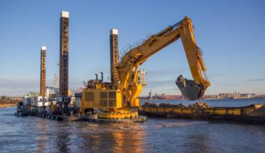specialized dredge machines streamline complex dredging projects
