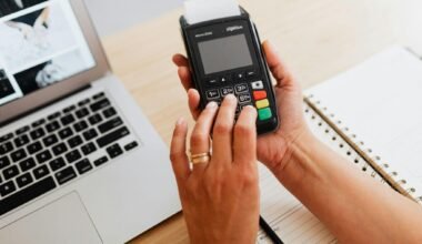 why manual purchasing is slowing down food & beverage operations